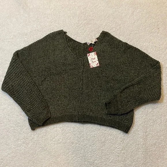 Pink Rose Sweaters Nwt Pink Rose Womens Green V Neck Long